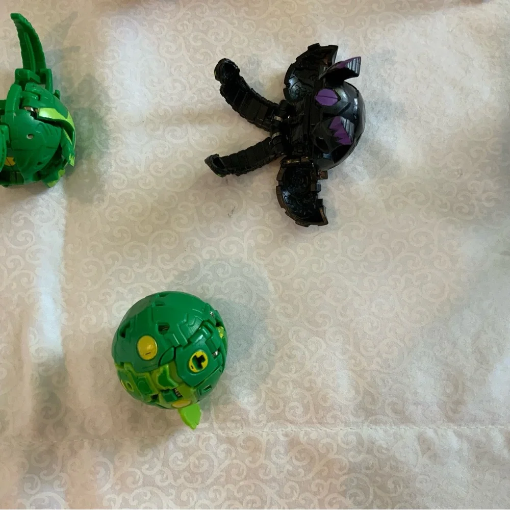 Bakugan Spin Master Lot Of 13 Figures B300 B700 Battle Brawlers Battle Planet